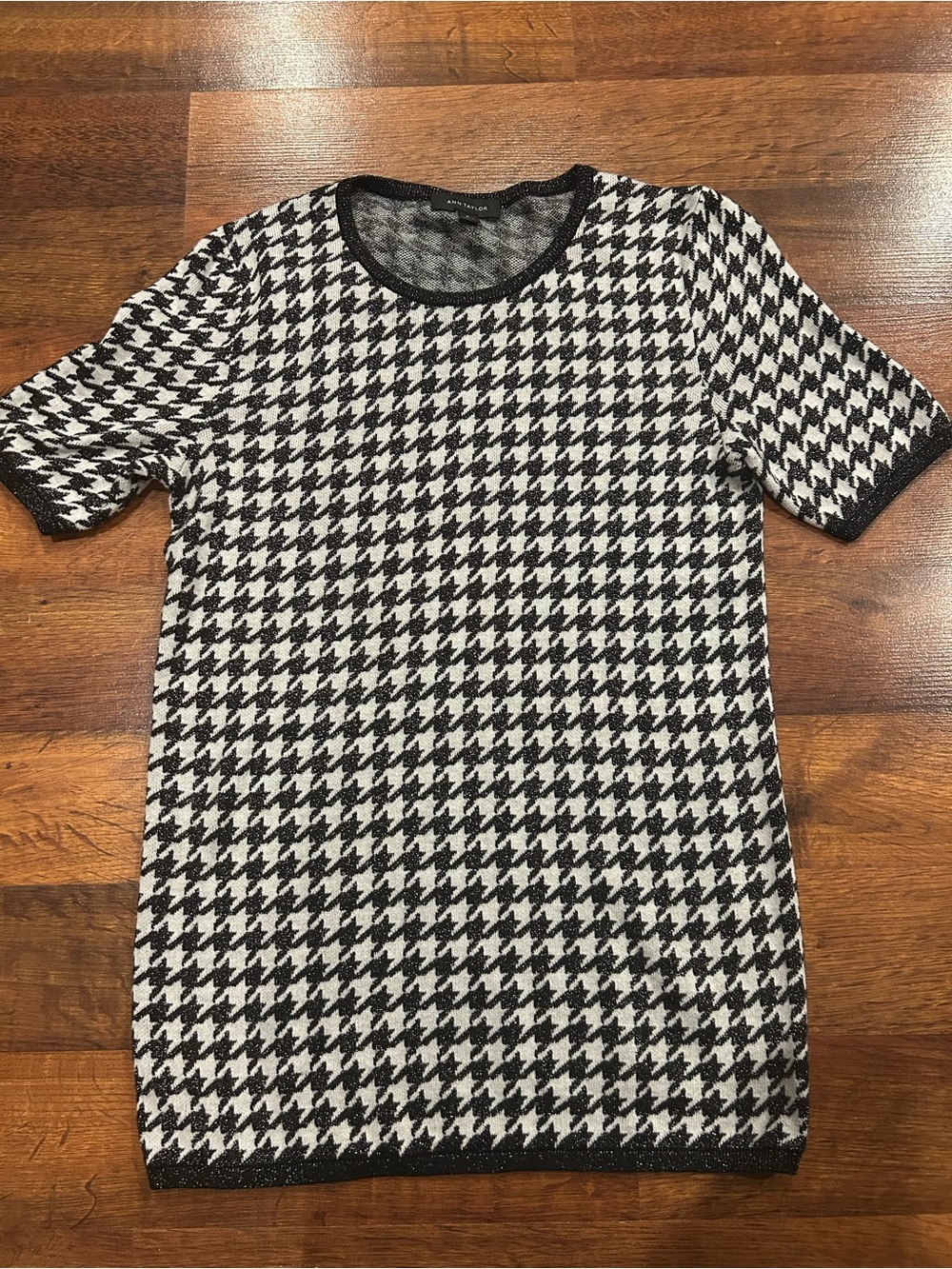 Ann Taylor Womens Pullover Short Sleeve Shimmer Houndstooth Sweater Tee Medium